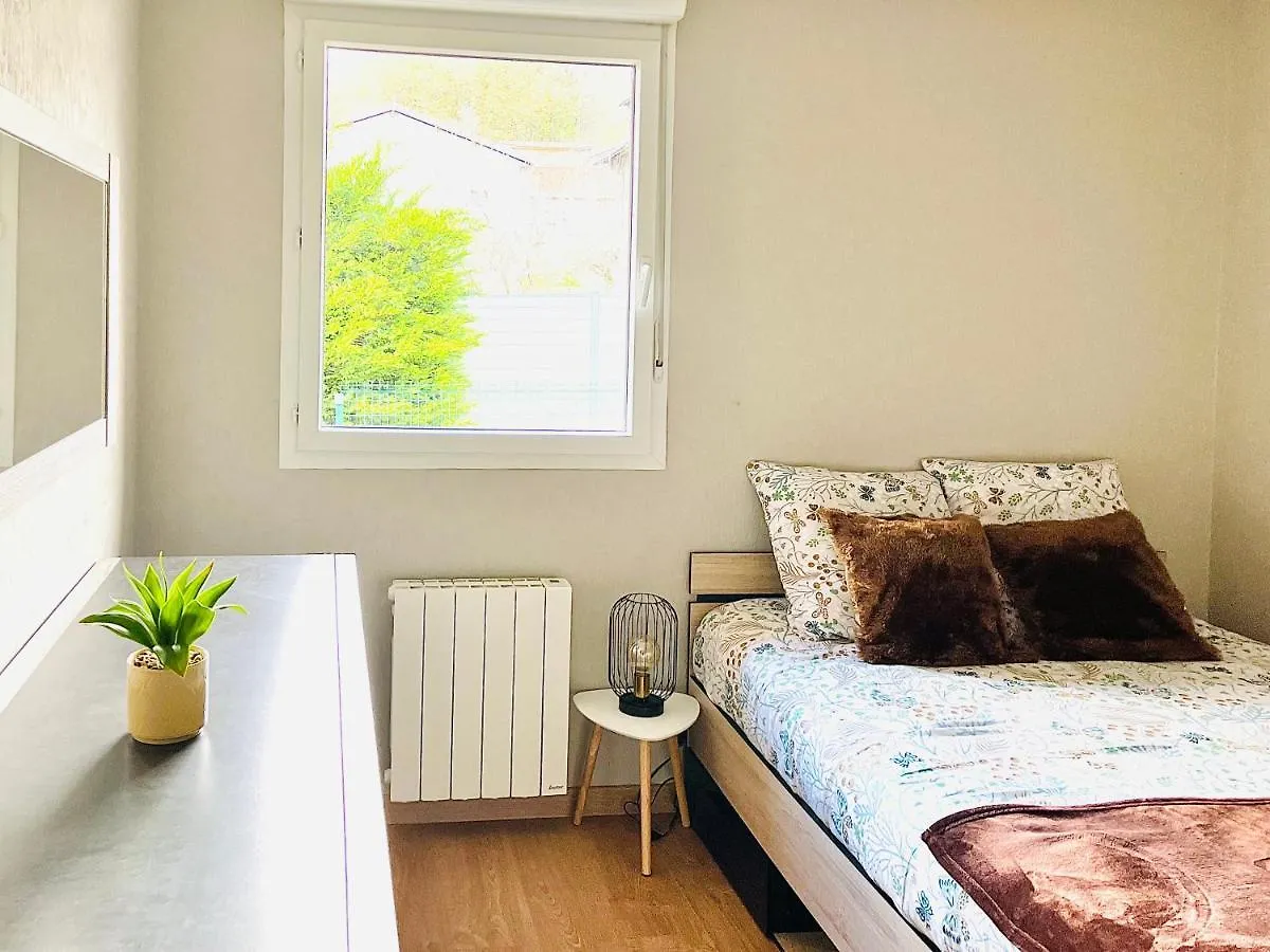Appartement *Le Golden Blue* Magnifique T3 A 5Min Du Centre Avec Parking Gratuit à Bellegarde-sur-Valserine 0*,